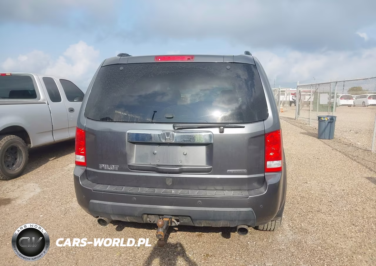 2011 Honda Pilot Touring VIN:5FNYF3H94BB055075 - 16