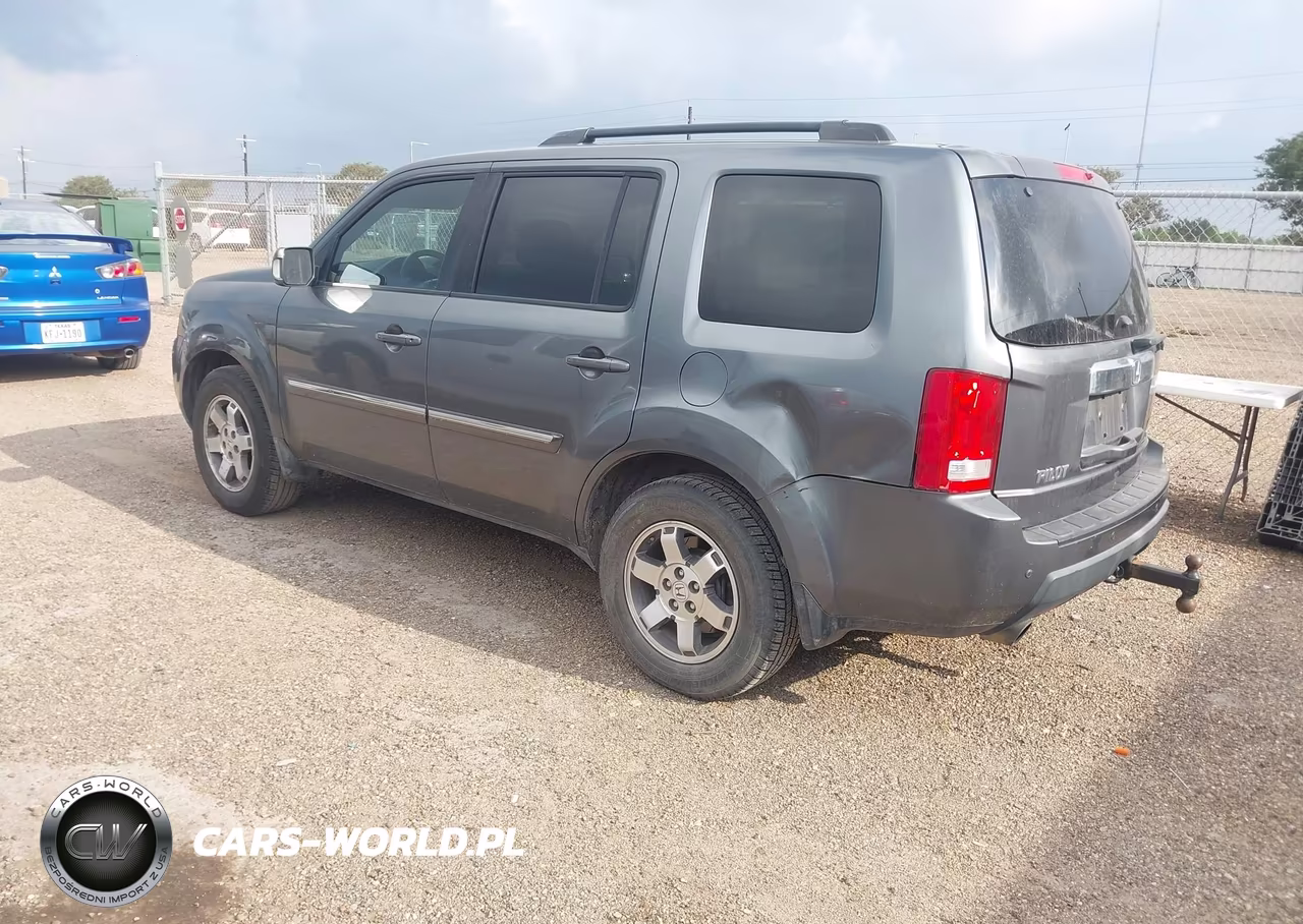 2011 Honda Pilot Touring VIN:5FNYF3H94BB055075 - 3