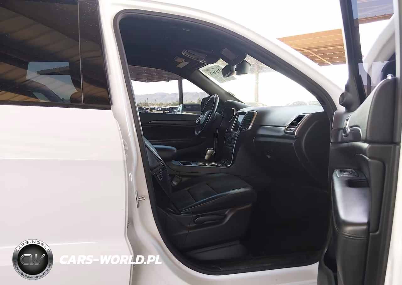 2018 Jeep Grand Cherokee Altitude 4X2 VIN:1C4RJEAG3JC460587 - 5