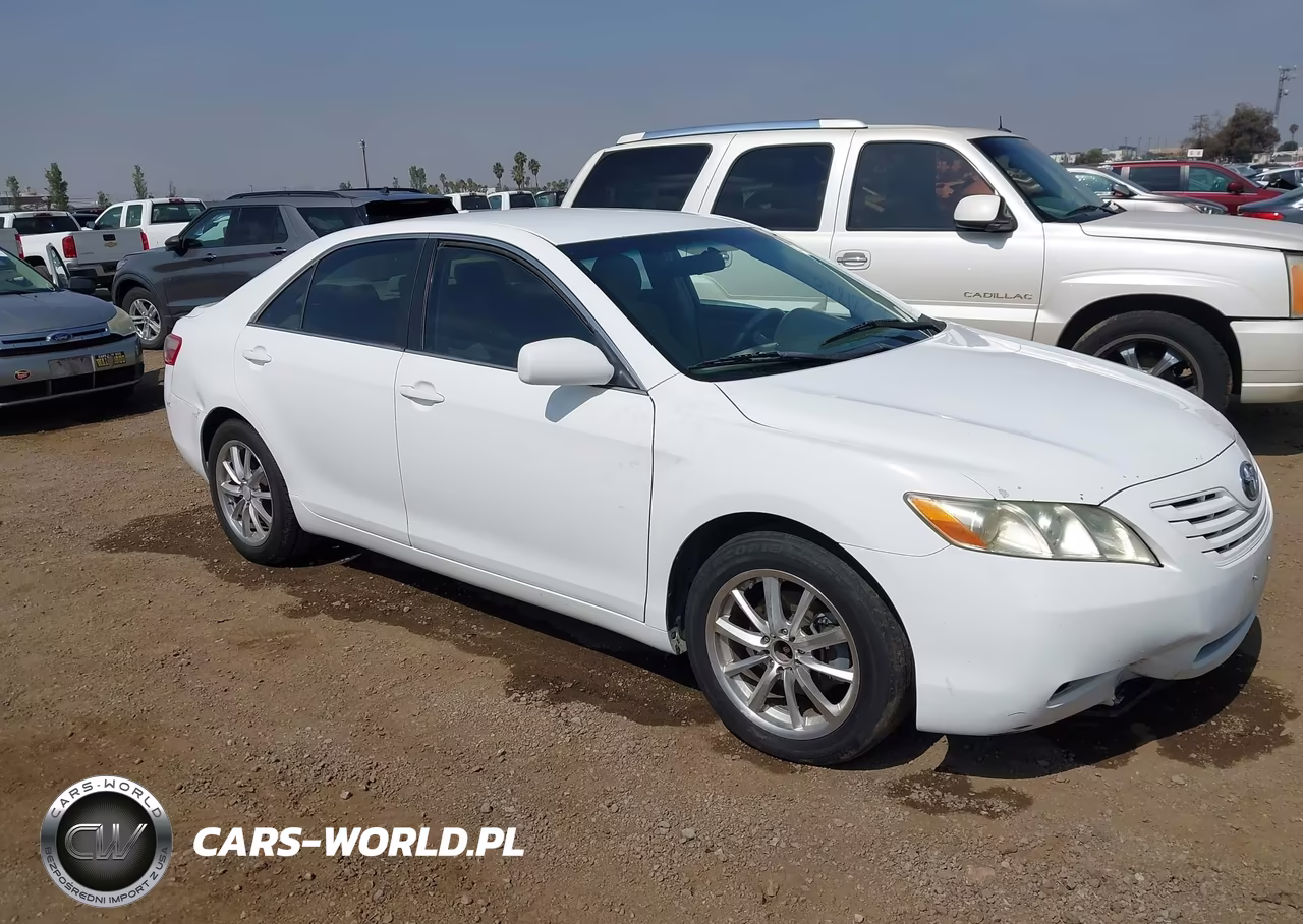 2009 Toyota Camry Base – zdjęcie 1 z 11