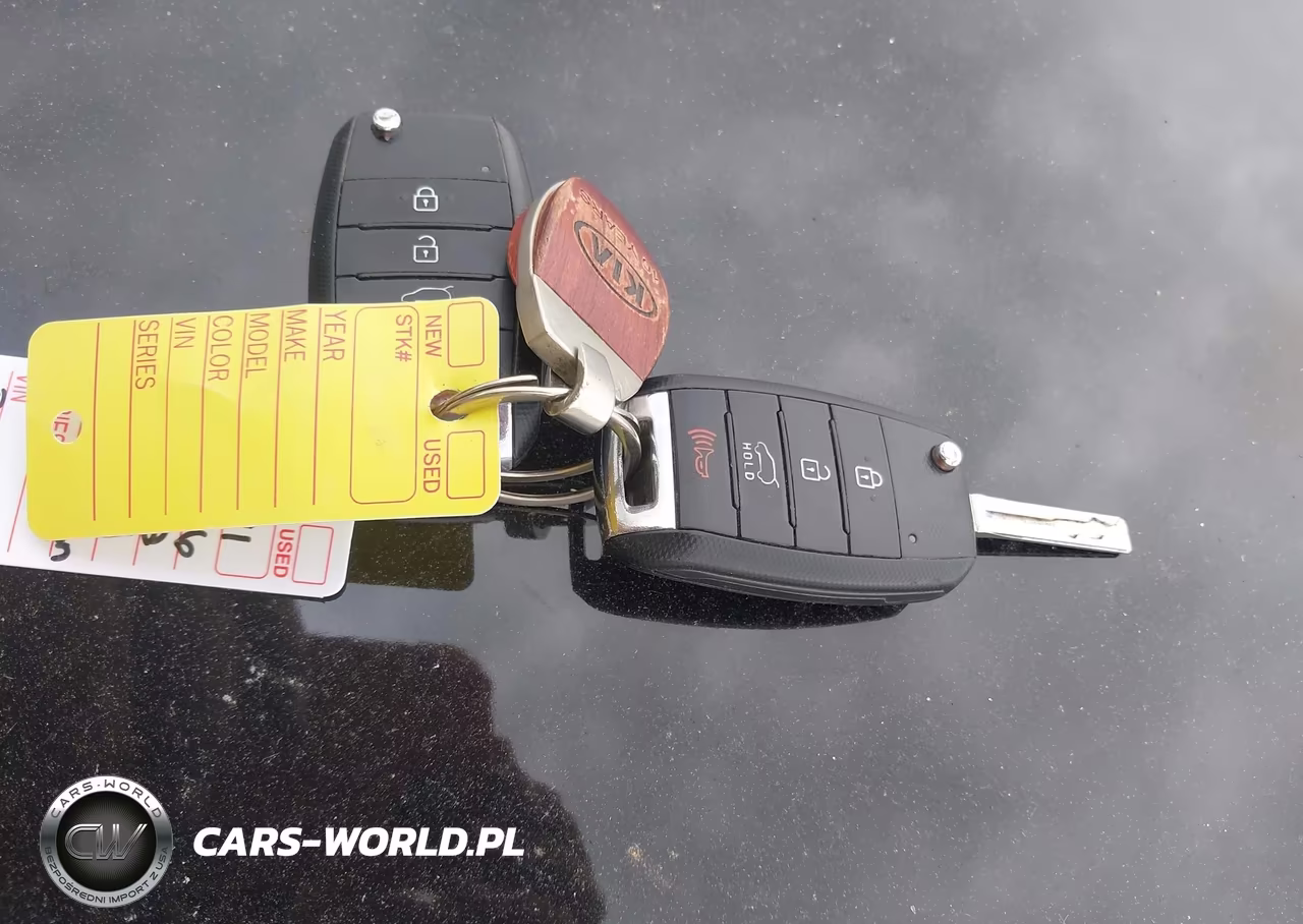 2016 Kia Soul VIN:KNDJN2A20G7267397 - 11