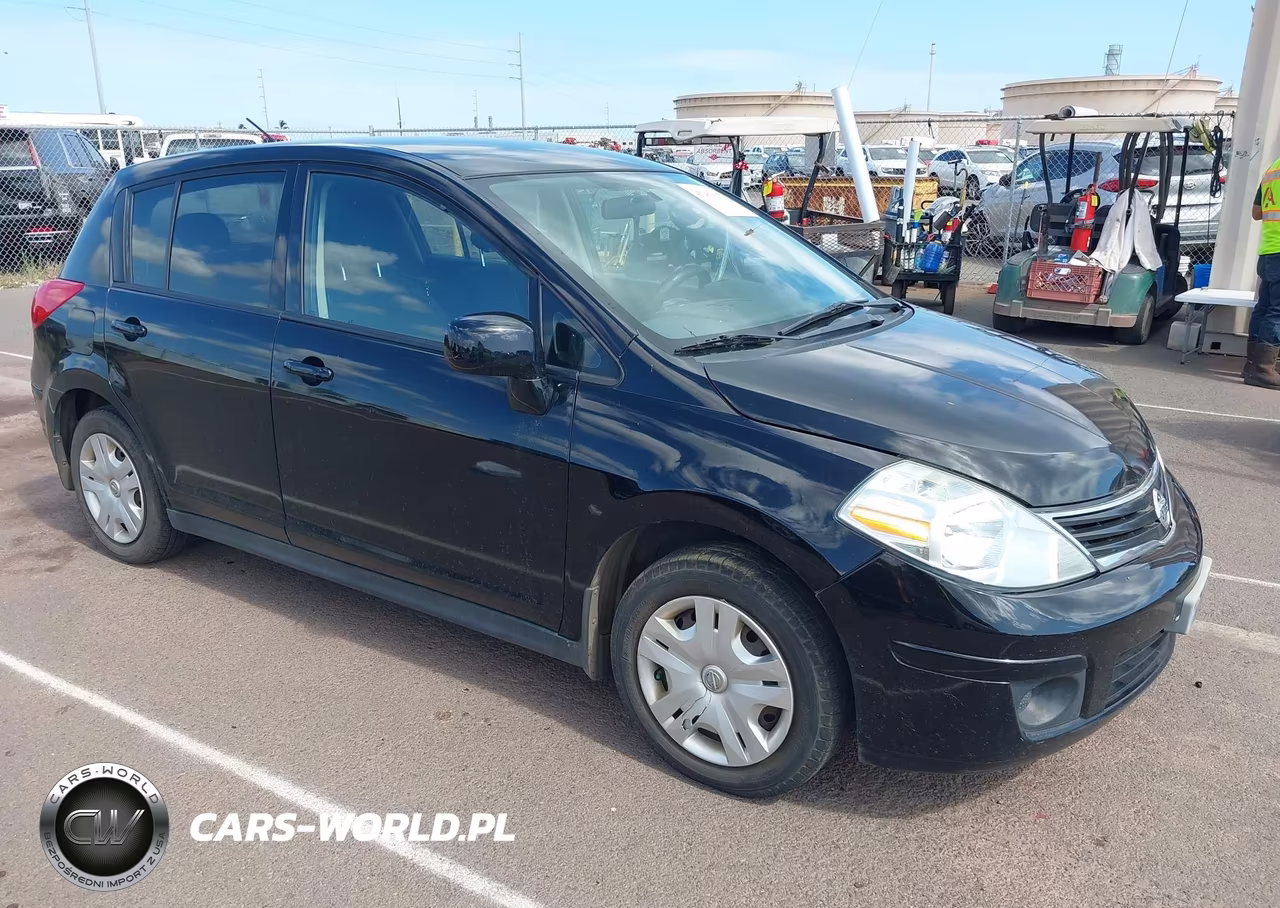 2010 Nissan Versa 1.8S