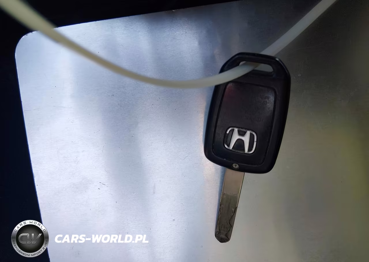 2020 Honda Civic Lx VIN:19XFC2F66LE018930 - 11