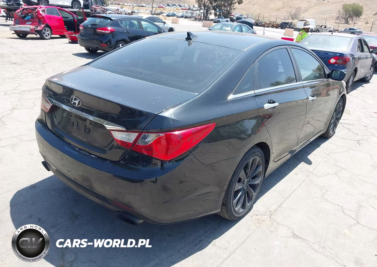 2011 Hyundai Sonata Se VIN:5NPEC4AC1BH239561 - 4