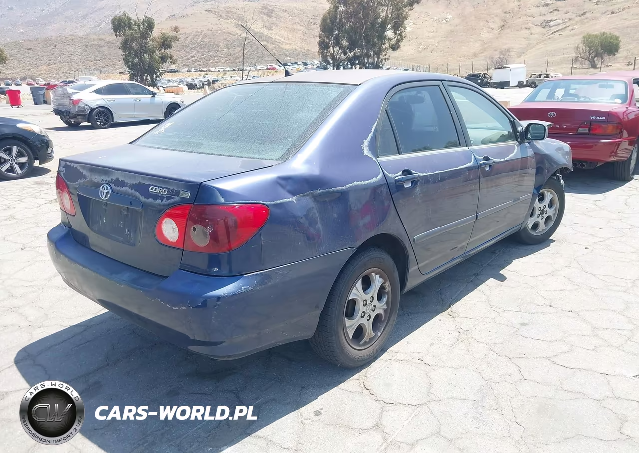 2005 Toyota Corolla Le VIN:1NXBR32E15Z450891 - 4