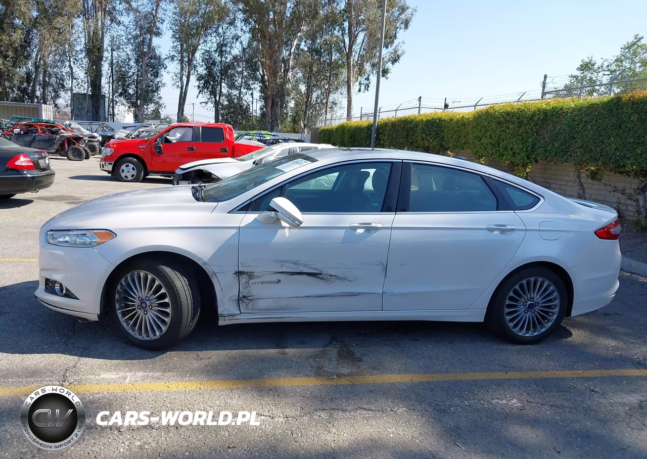 2014 Ford Fusion Hybrid Titanium VIN:3FA6P0RU8ER203534 - 16