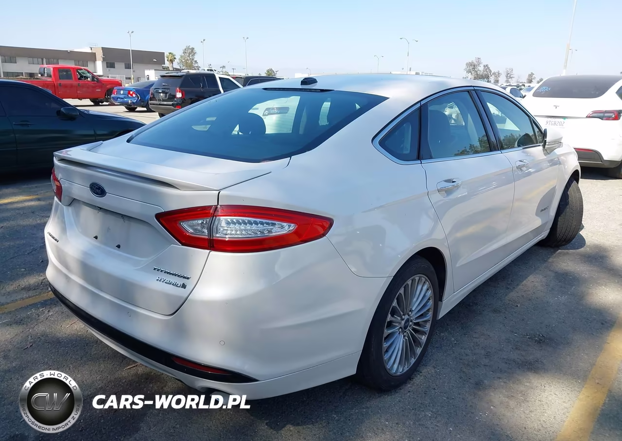 2014 Ford Fusion Hybrid Titanium VIN:3FA6P0RU8ER203534 - 4