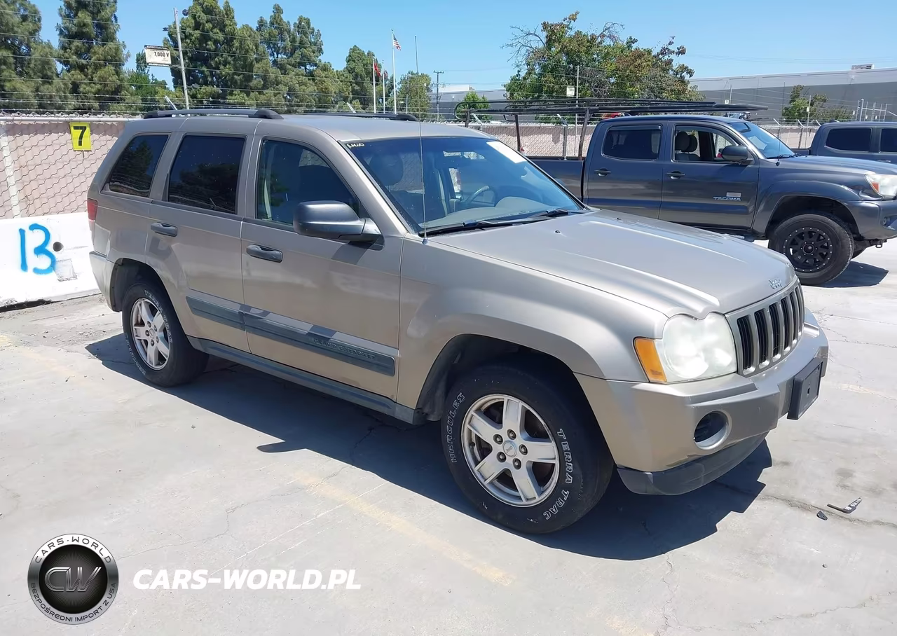 2005 Jeep Grand Cherokee Laredo