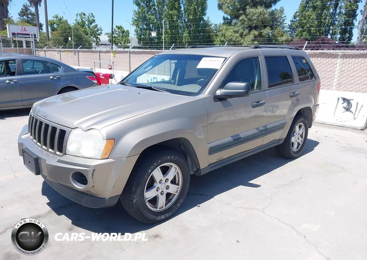 2005 Jeep Grand Cherokee Laredo VIN:1J4GR48K45C581276 - 2