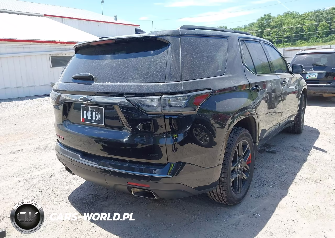 2018 Chevrolet Traverse Premier VIN:1GNEVJKW0JJ103405 - 4
