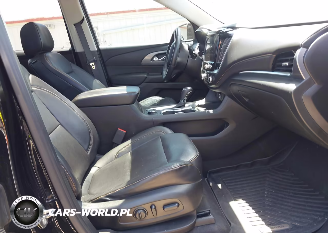 2018 Chevrolet Traverse Premier VIN:1GNEVJKW0JJ103405 - 5