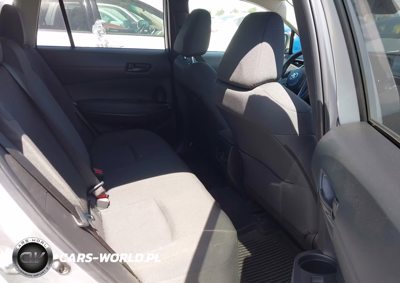 2022 Toyota Corolla Cross Le VIN:7MUBAABG8NV030234 - 8