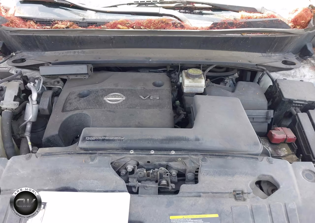 2015 Nissan Pathfinder S VIN:5N1AR2MM0FC626721 - 10