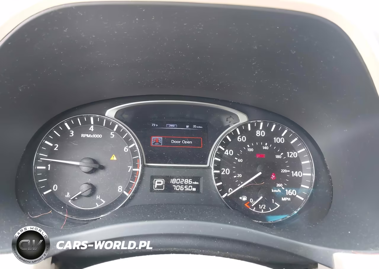 2015 Nissan Pathfinder S VIN:5N1AR2MM0FC626721 - 7