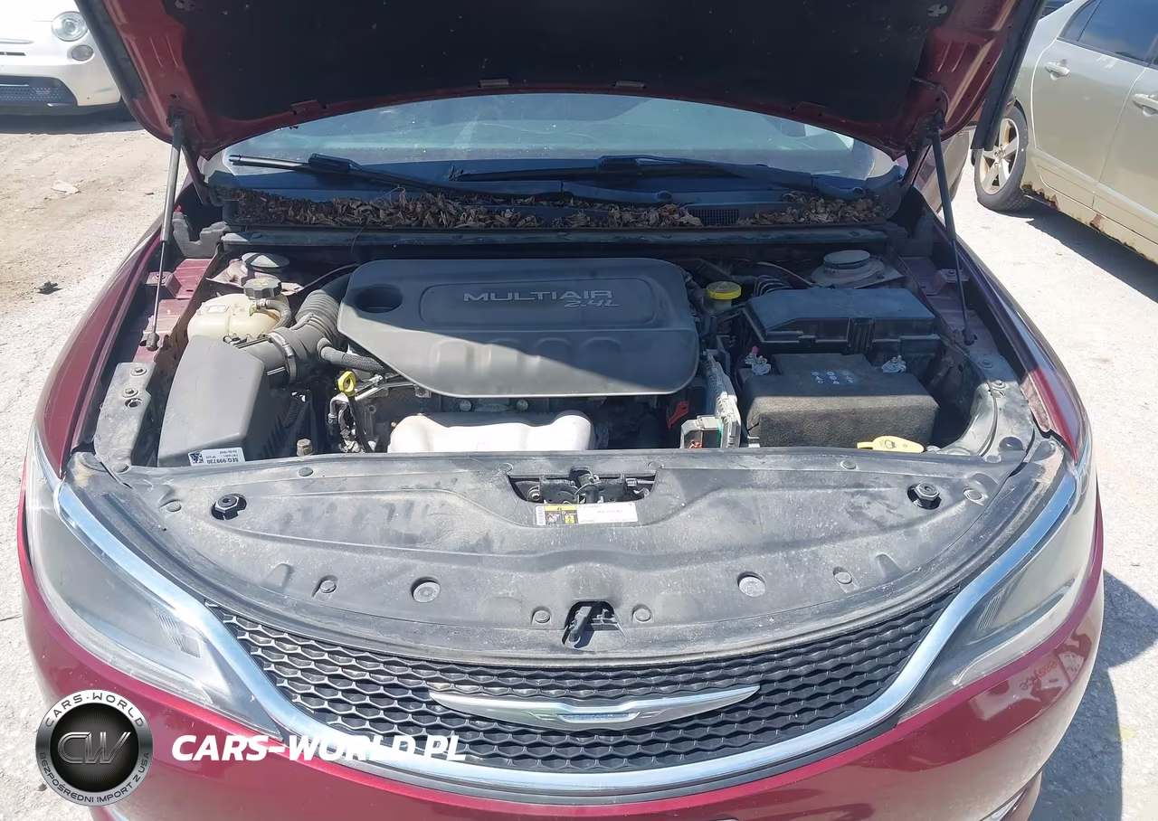 2015 Chrysler 200 Limited VIN:1C3CCCAB8FN710351 - 10