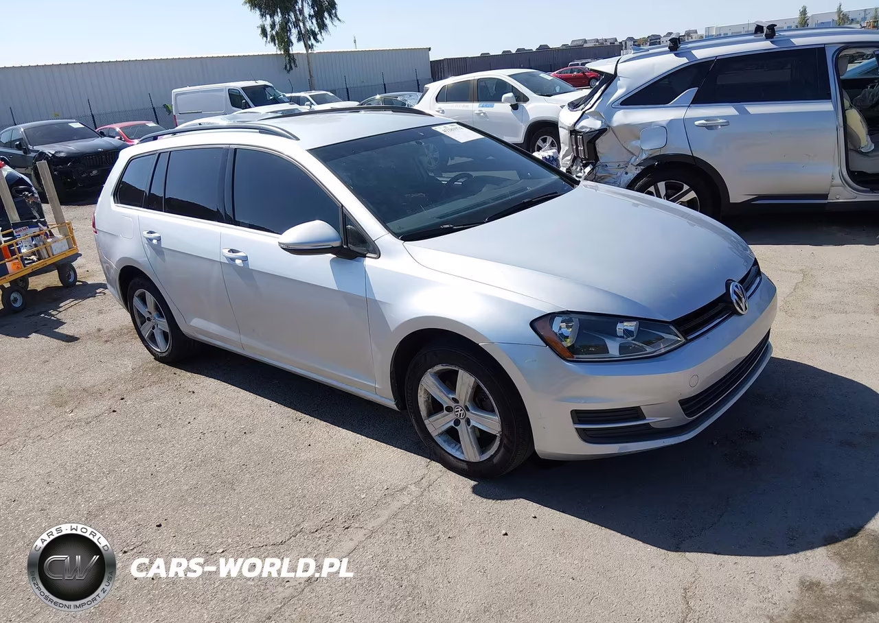 2015 Volkswagen Golf Sportwagen Tdi S 4-Door – zdjęcie 1 z 16