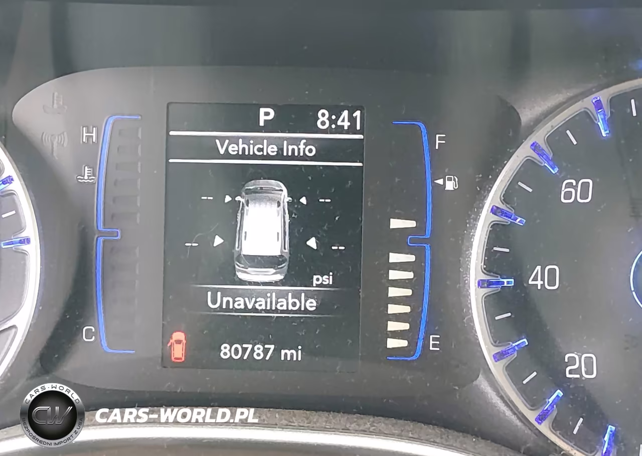 2018 Chrysler Pacifica Touring L VIN:2C4RC1BG1JR142850 - 16