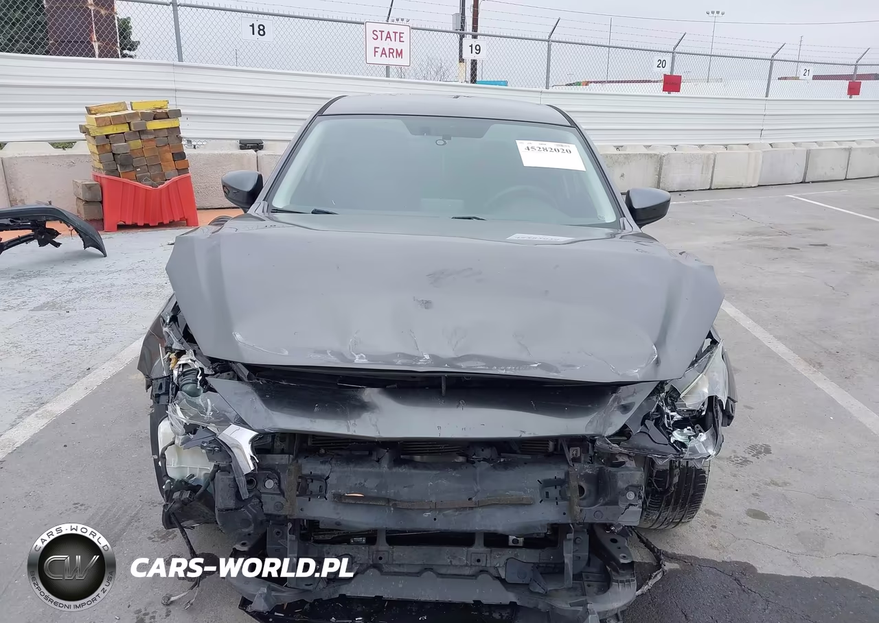 2017 Mazda Mazda3 Sport VIN:3MZBN1U77HM105311 - 13