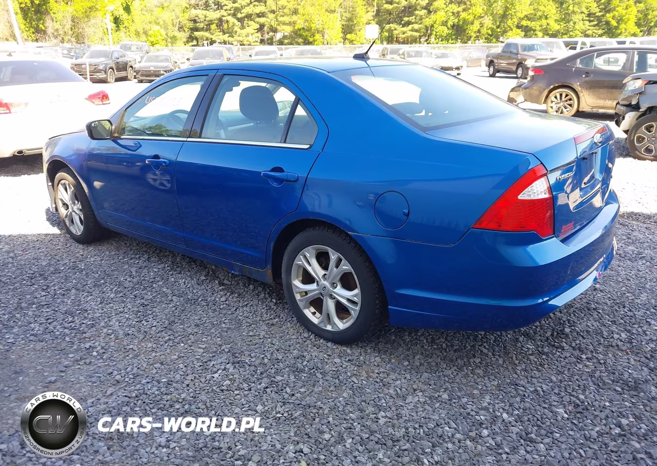 2012 Ford Fusion Se VIN:3FAHP0HA8CR120229 - 3