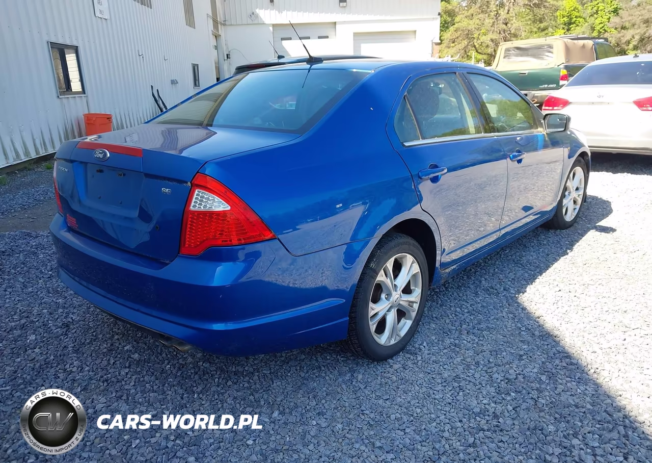 2012 Ford Fusion Se VIN:3FAHP0HA8CR120229 - 4