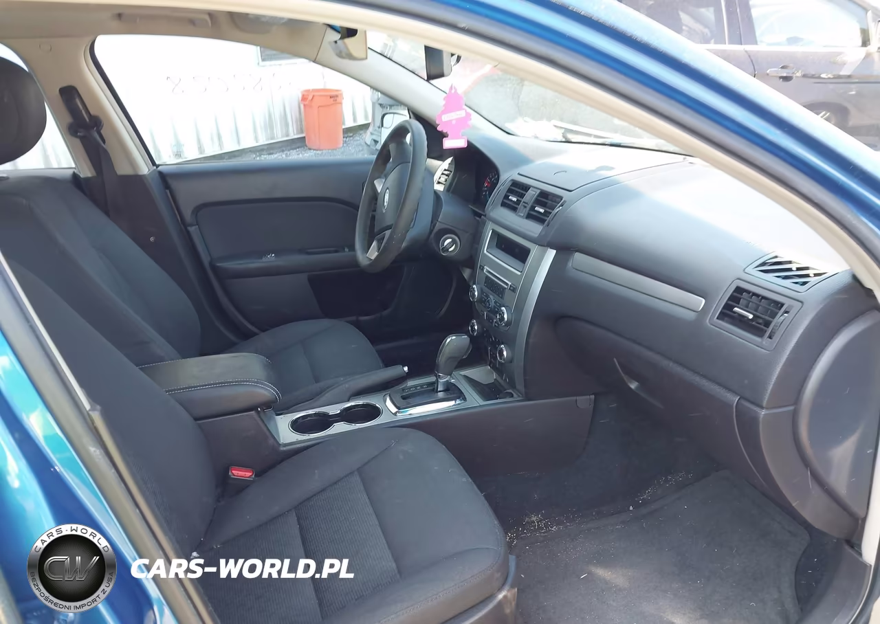 2012 Ford Fusion Se VIN:3FAHP0HA8CR120229 - 5