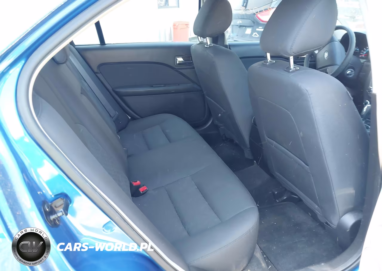 2012 Ford Fusion Se VIN:3FAHP0HA8CR120229 - 8
