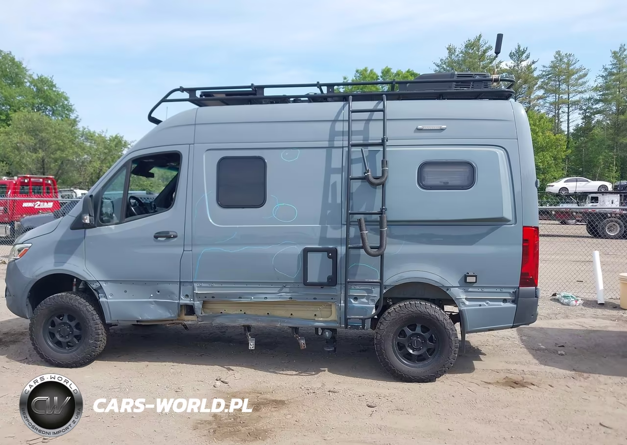 2020 Mercedes-Benz Sprinter 2500 Standard Roof V6 VIN:W1W4EBVY0LP307133 - 14
