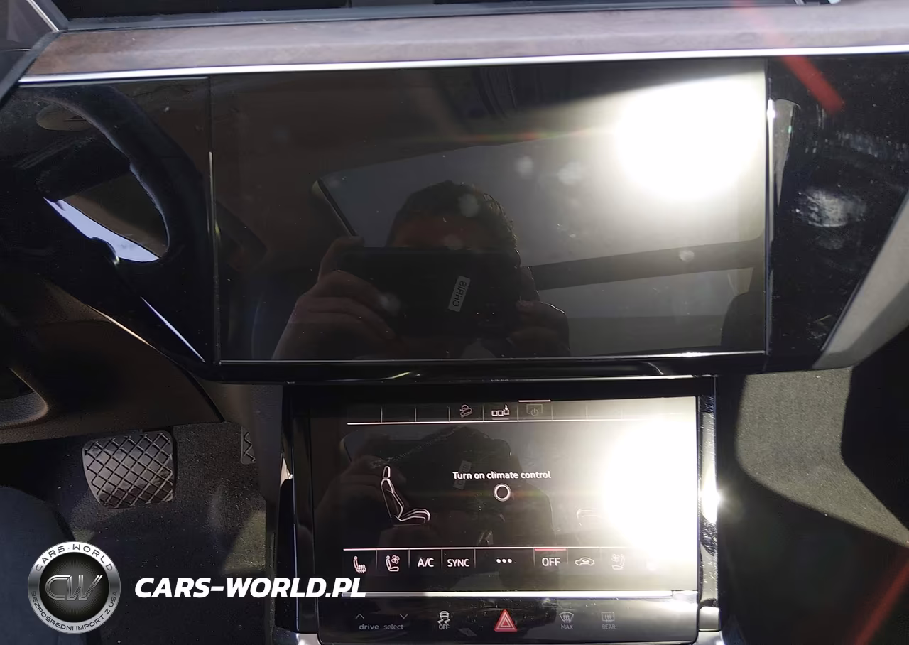 2019 Audi E-Tron Premium Plus VIN:WA1LABGE5KB021273 - 18