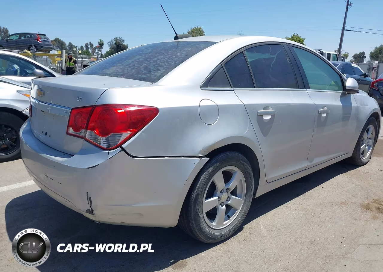 2015 Chevrolet Cruze 1Lt Auto VIN:1G1PC5SB2F7105682 - 4