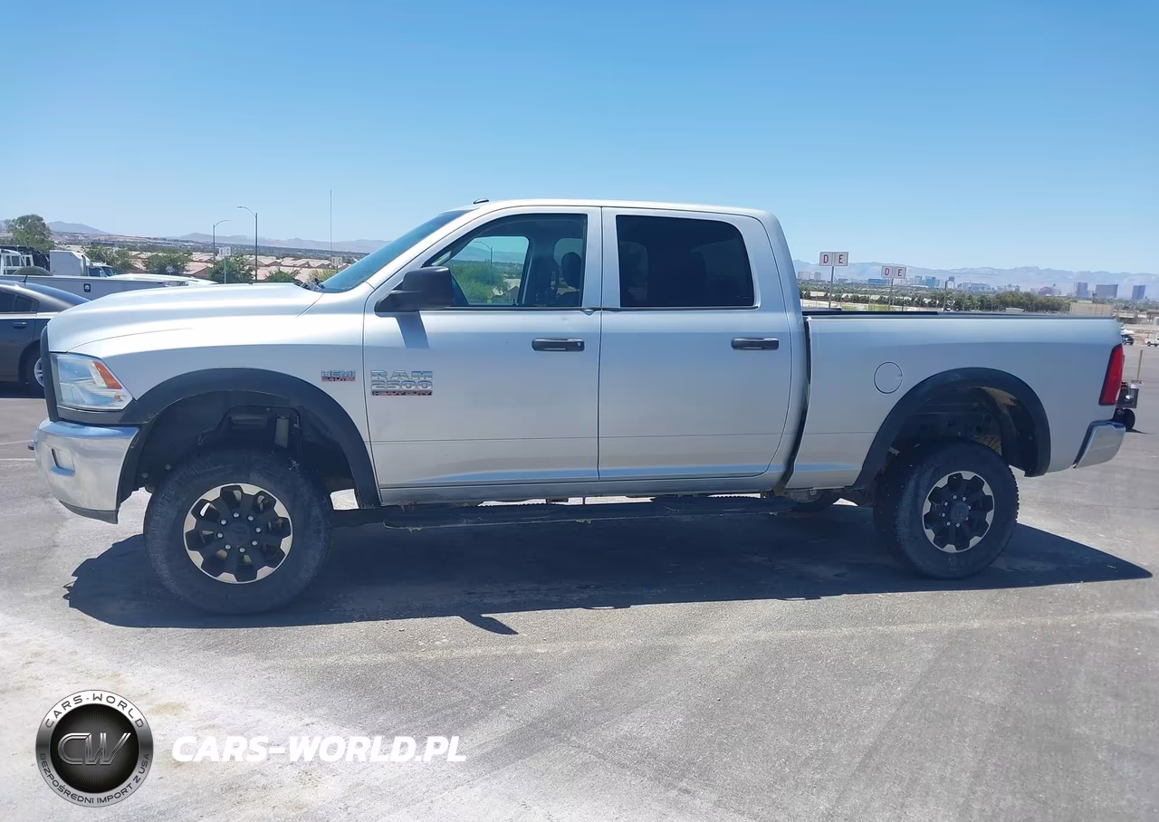 2018 Ram 2500 Tradesman 4X4 6'4 Box VIN:3C6TR5CJ8JG295258 - 18