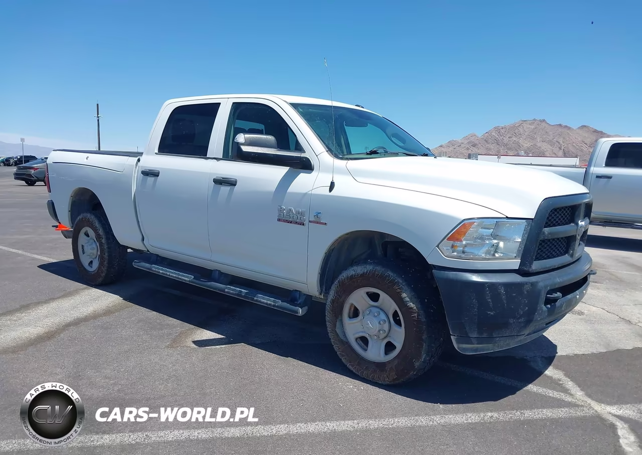 2017 Ram 3500 Tradesman 4X4 6'4 Box