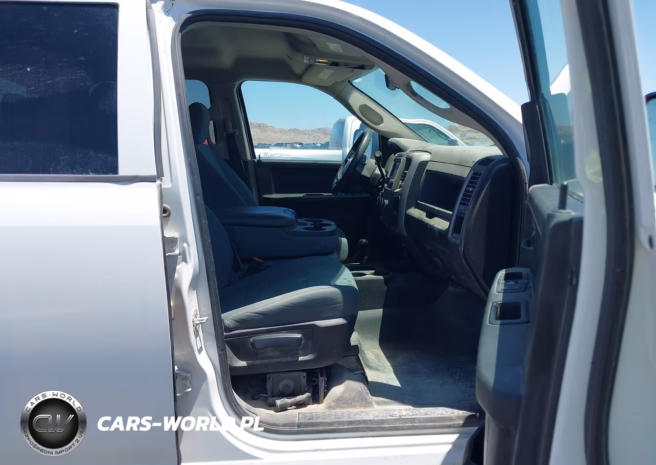 2017 Ram 3500 Tradesman 4X4 6'4 Box VIN:3C63R3CL6HG707211 - 5
