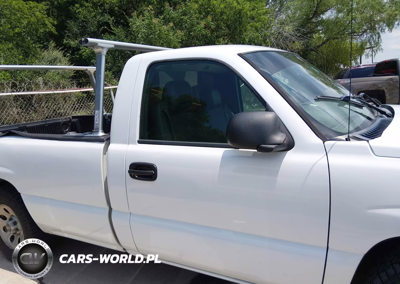 2005 Chevrolet Silverado 1500 Work Truck VIN:1GCEC14T65Z140421 - 13