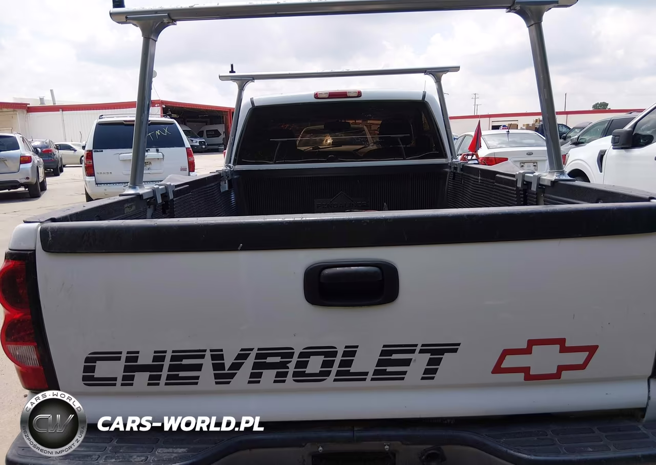 2005 Chevrolet Silverado 1500 Work Truck VIN:1GCEC14T65Z140421 - 16