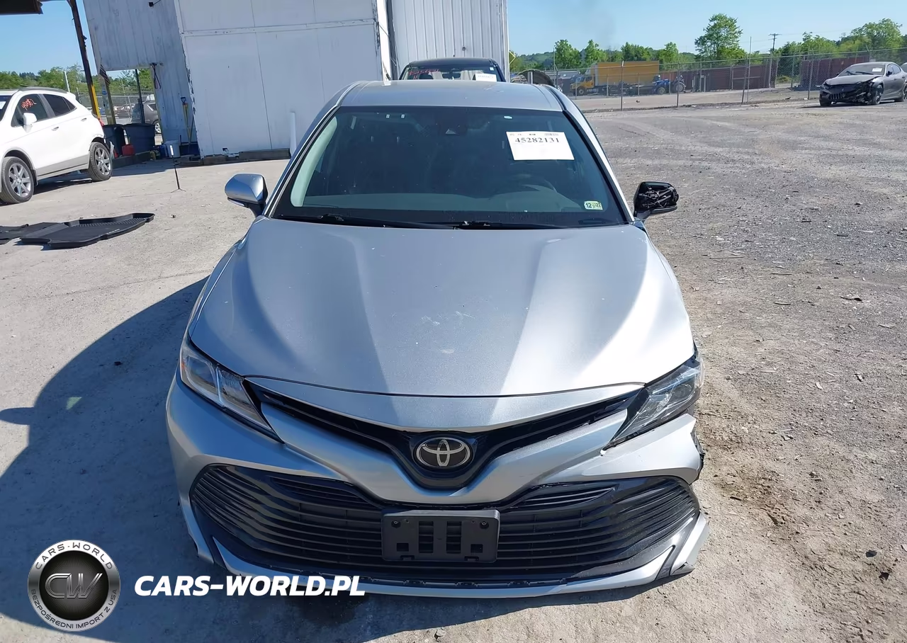 2019 Toyota Camry Le VIN:4T1B11HK7KU263448 - 13