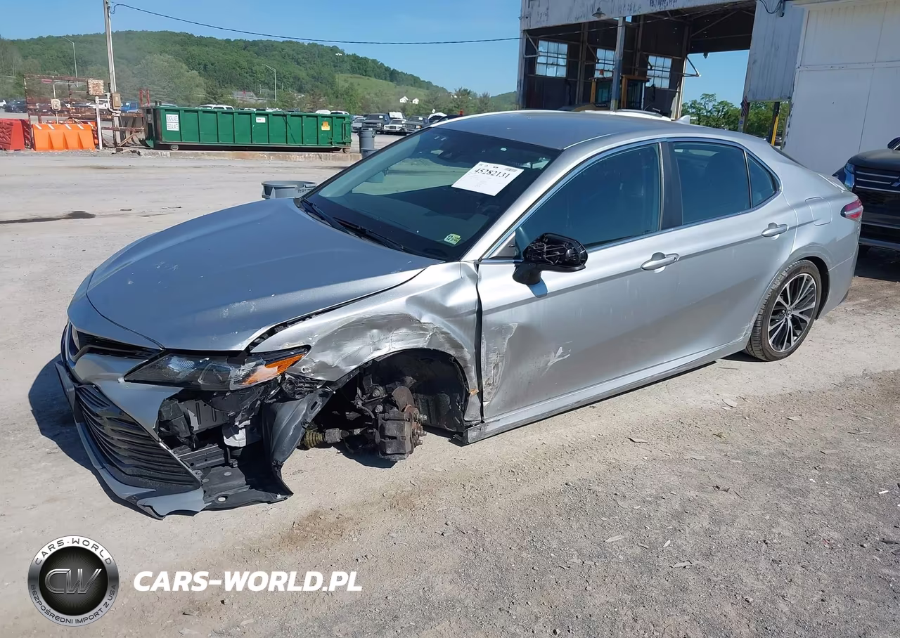2019 Toyota Camry Le VIN:4T1B11HK7KU263448 - 2