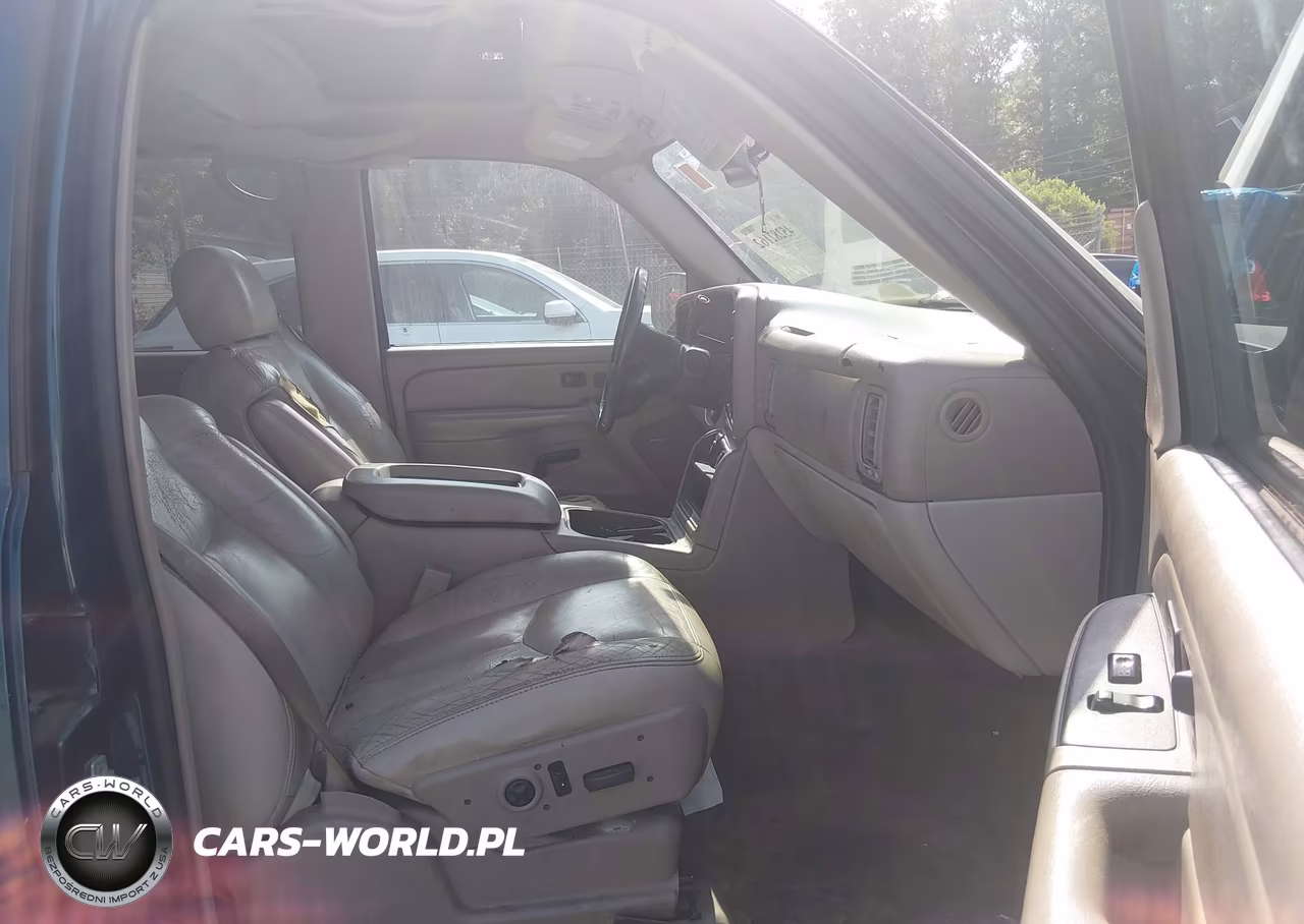 2005 Chevrolet Suburban 1500 Z71 VIN:3GNFK16ZX5G106093 - 5