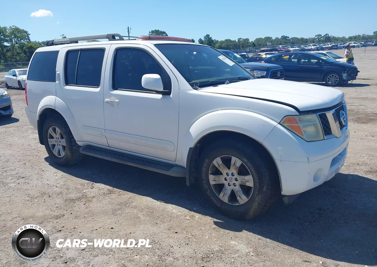 2007 Nissan Pathfinder Le