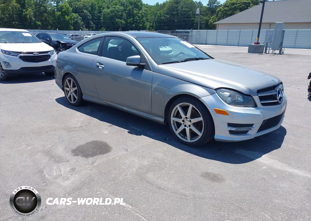 2012 Mercedes-Benz C 250 – zdjęcie 1 z 14