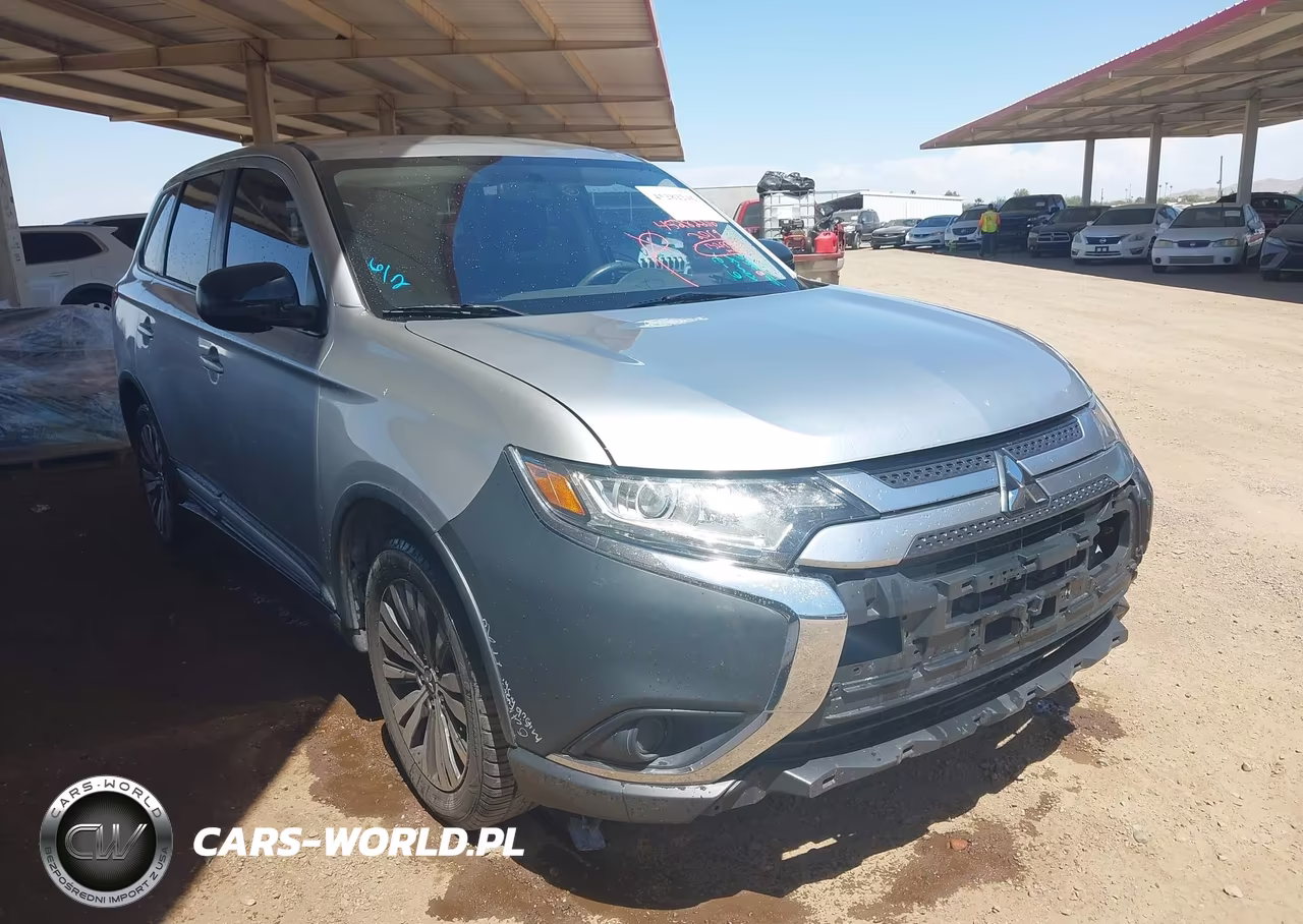 2019 Mitsubishi Outlander Es – zdjęcie 1 z 16