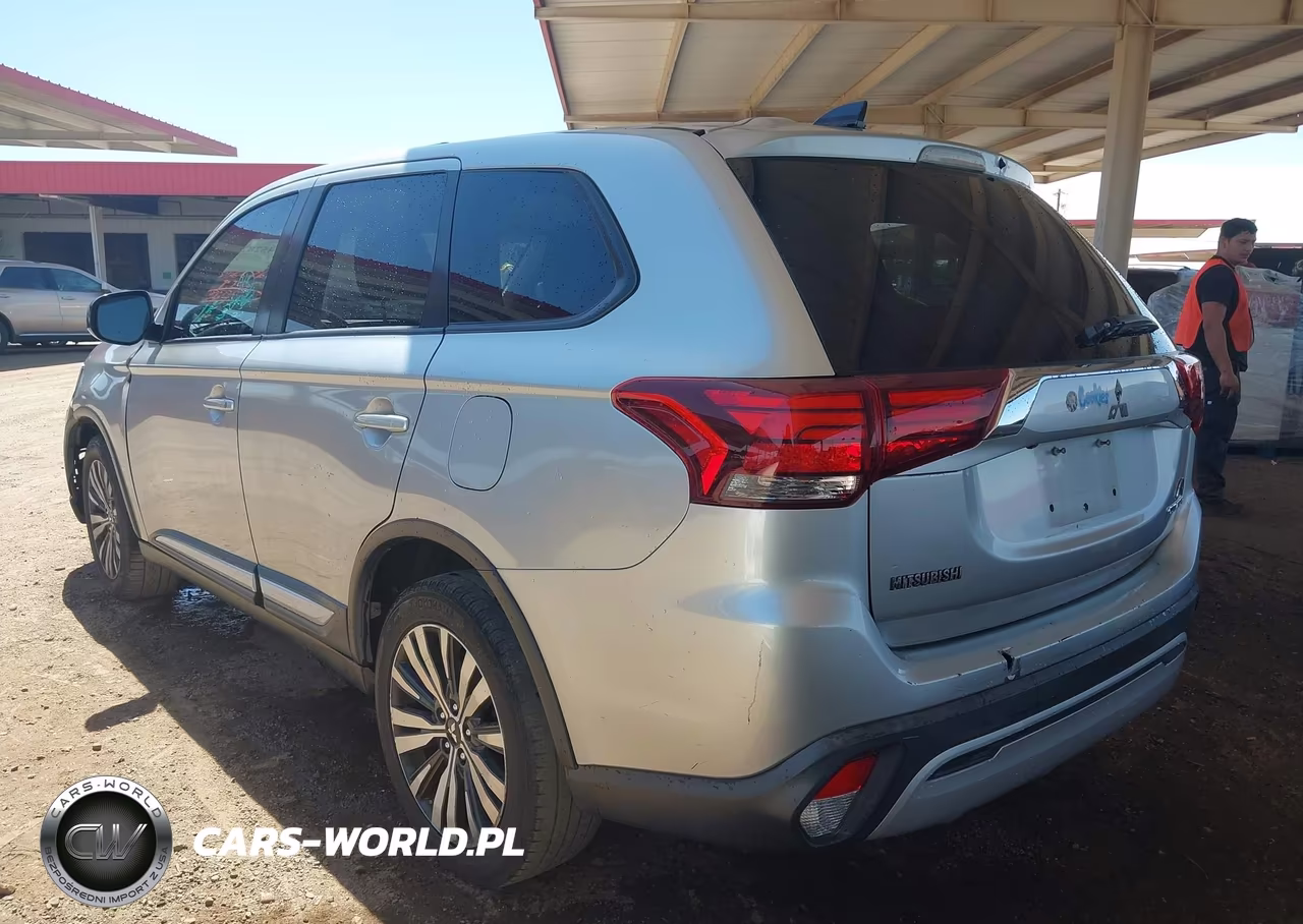 2019 Mitsubishi Outlander Es VIN:JA4AD2A32KZ008266 - 3