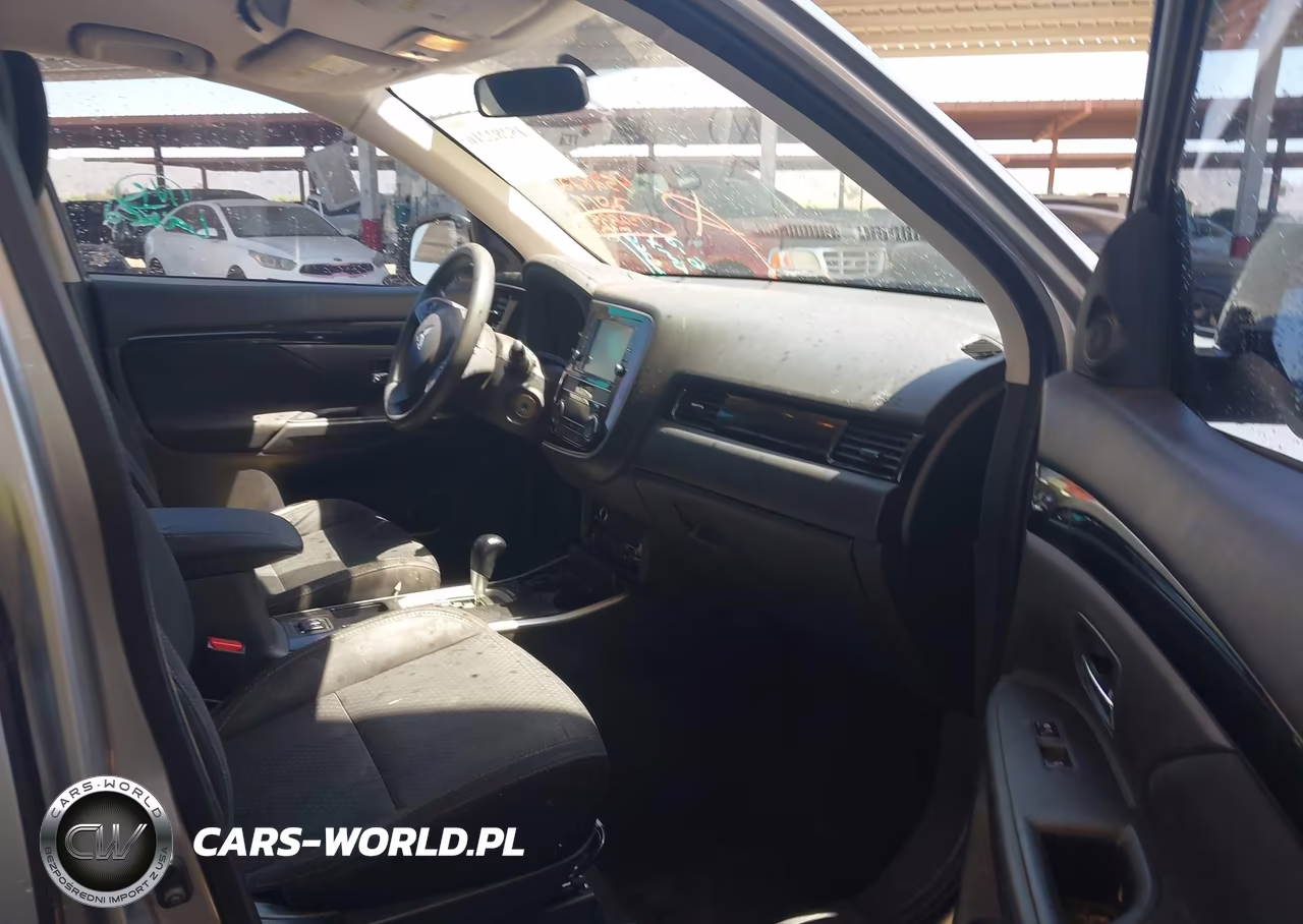 2019 Mitsubishi Outlander Es VIN:JA4AD2A32KZ008266 - 5