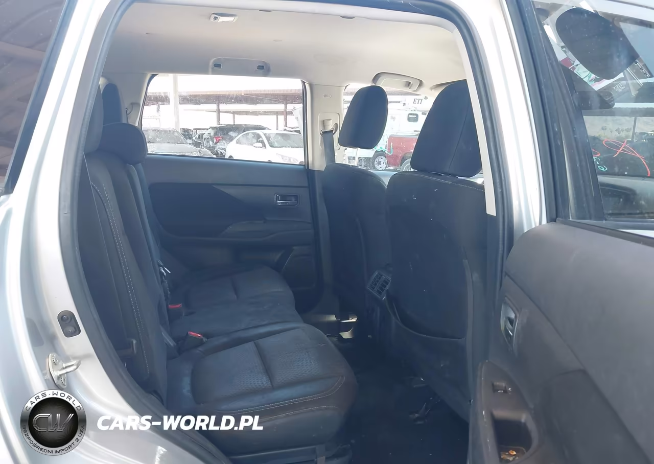 2019 Mitsubishi Outlander Es VIN:JA4AD2A32KZ008266 - 8