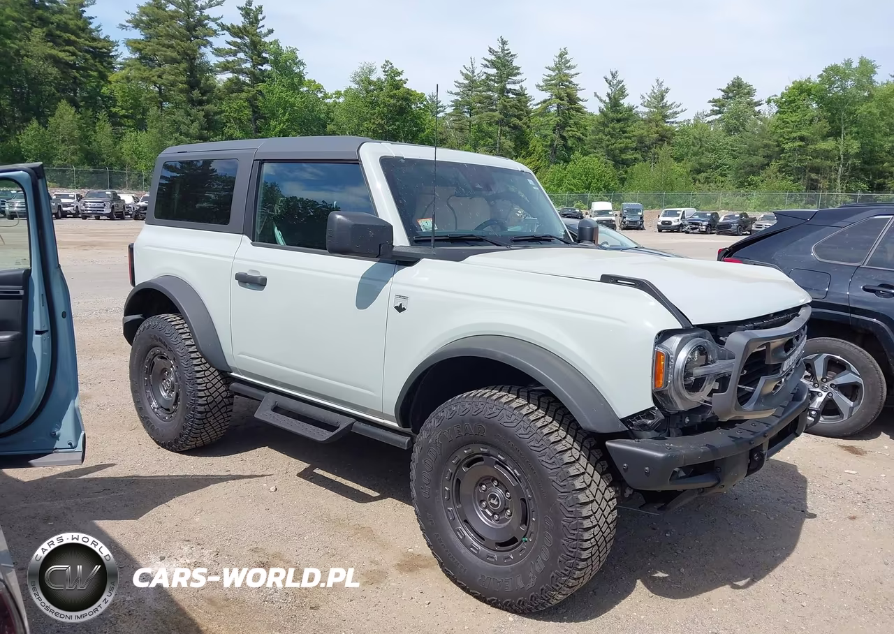 2024 Ford Bronco Big Bend – zdjęcie 1 z 18