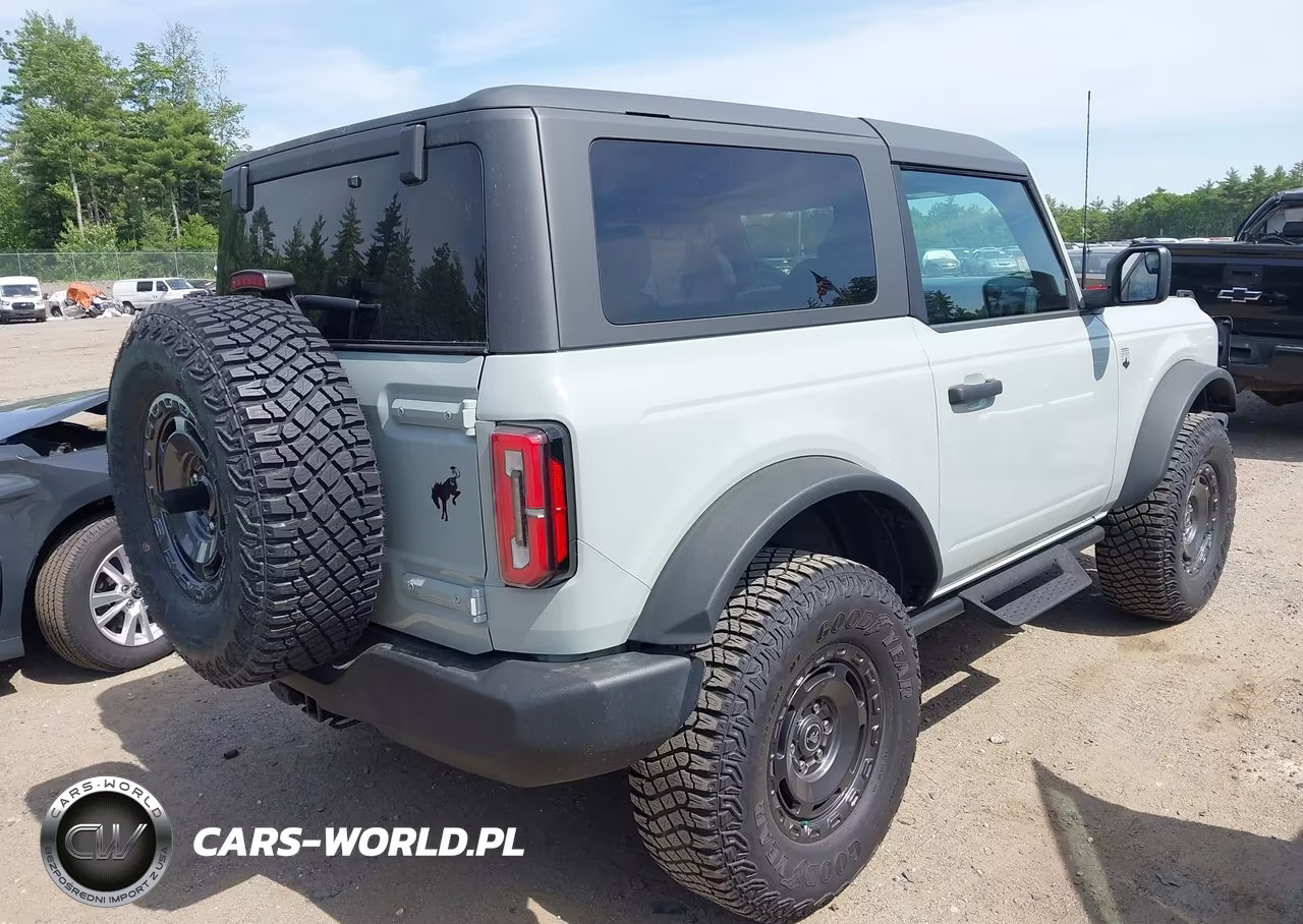 2024 Ford Bronco Big Bend VIN:1FMDE7AH4RLA95931 - 4