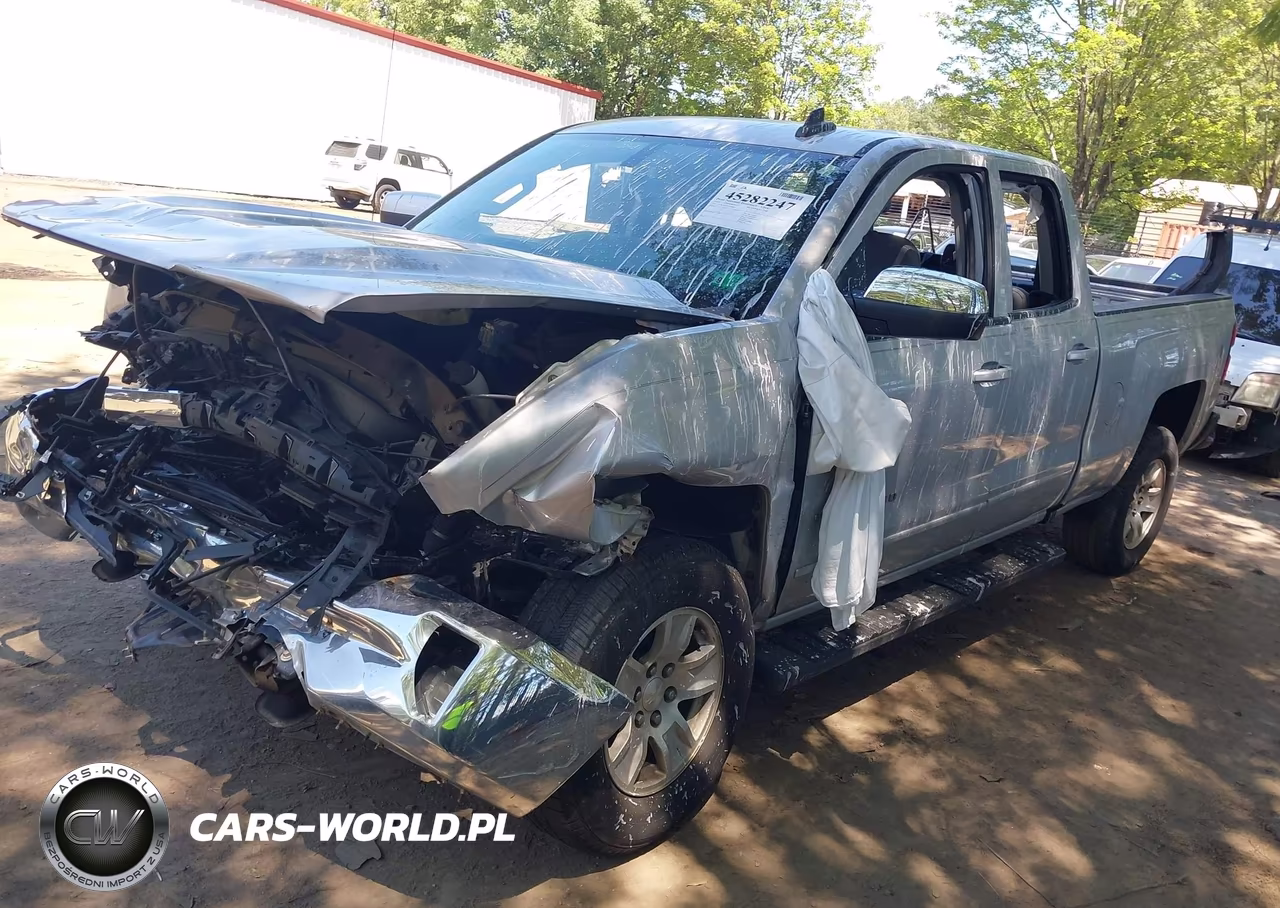 2018 Chevrolet Silverado 1500 1Lt VIN:1GCRCREH7JZ180897 - 2