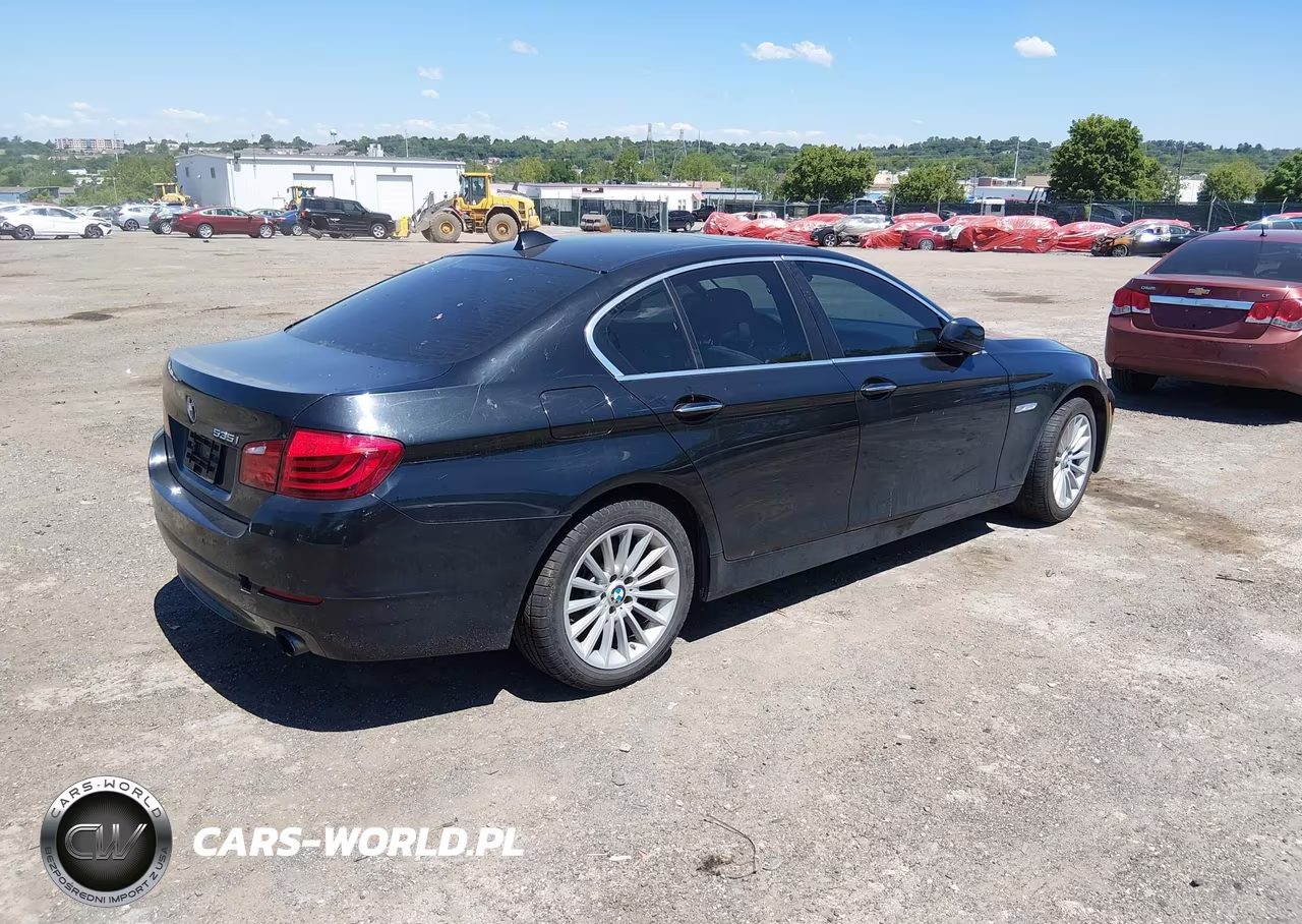 2012 BMW 535I xDrive VIN:WBAFU7C54CDU58892 - 4