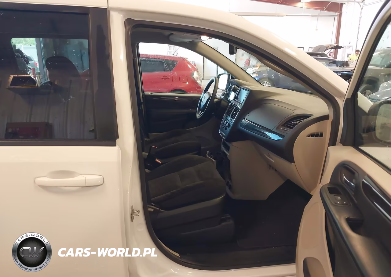 2018 Dodge Grand Caravan Se VIN:2C4RDGBG9JR318592 - 5