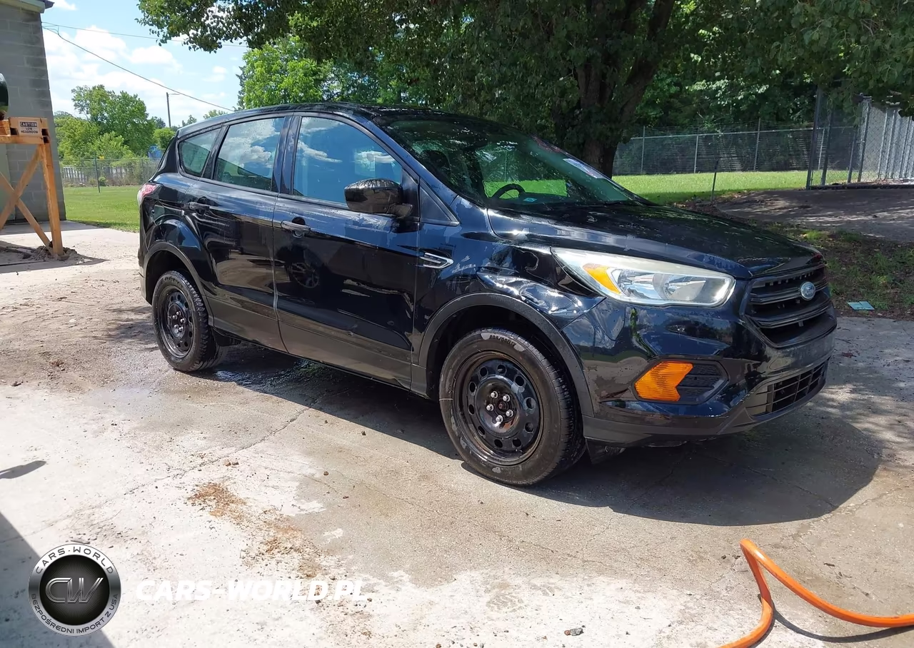 2017 Ford Escape S – zdjęcie 1 z 11