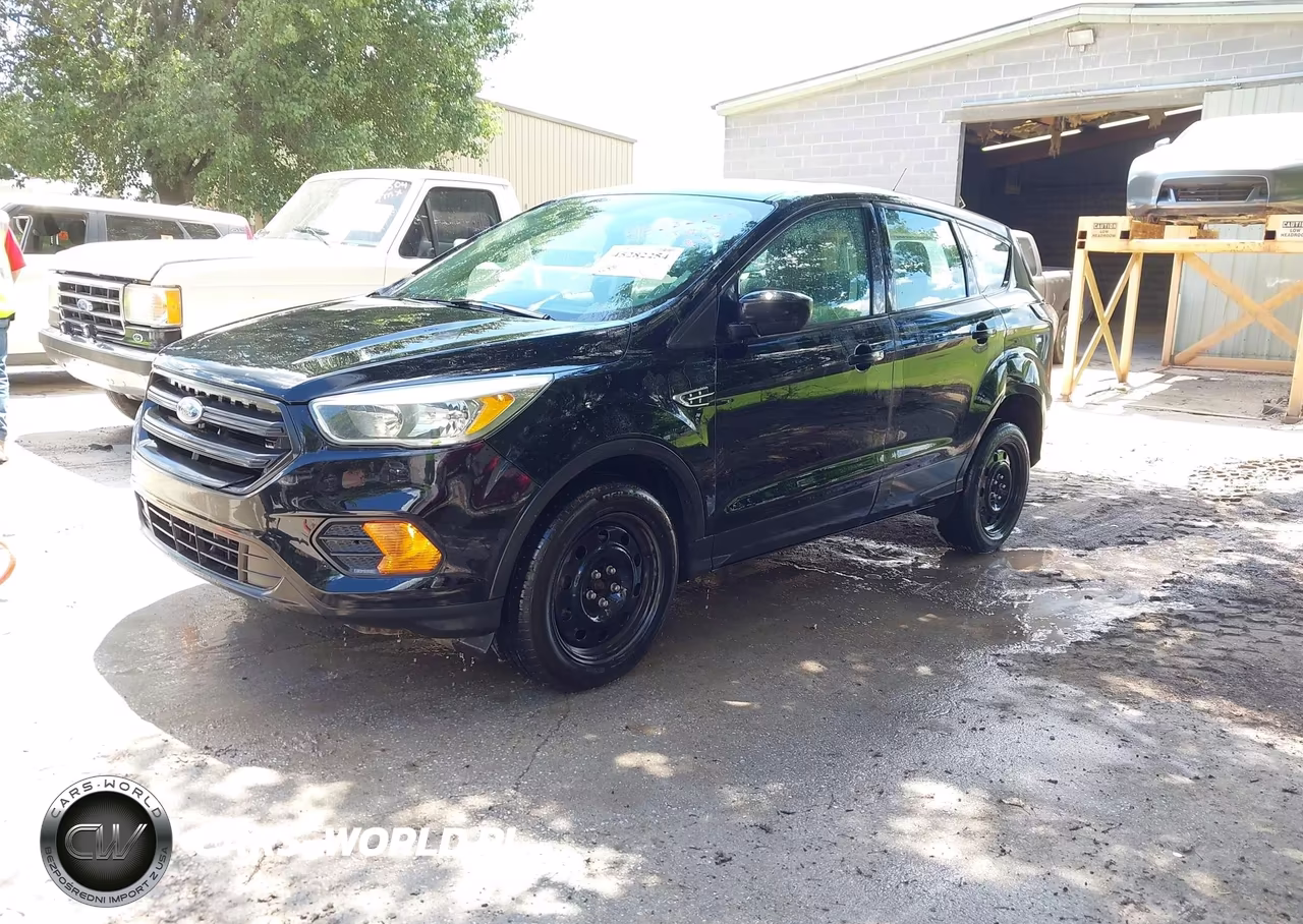 2017 Ford Escape S VIN:1FMCU0F76HUA67708 - 2